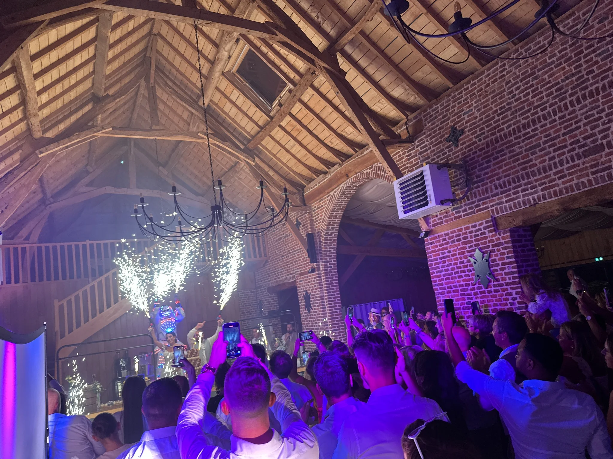Mariage de Jérémy et Charlotte au Domaine de la Traxène